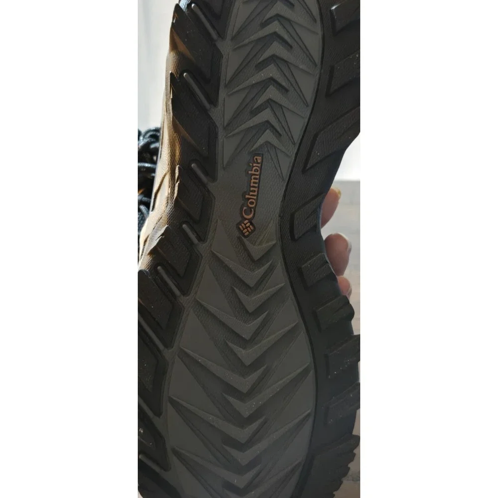 Mens Columbia STRATA‎ TRAIL MID WP Size 7.5 Black Owl